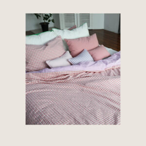 pillow _ LILY LAVENDER